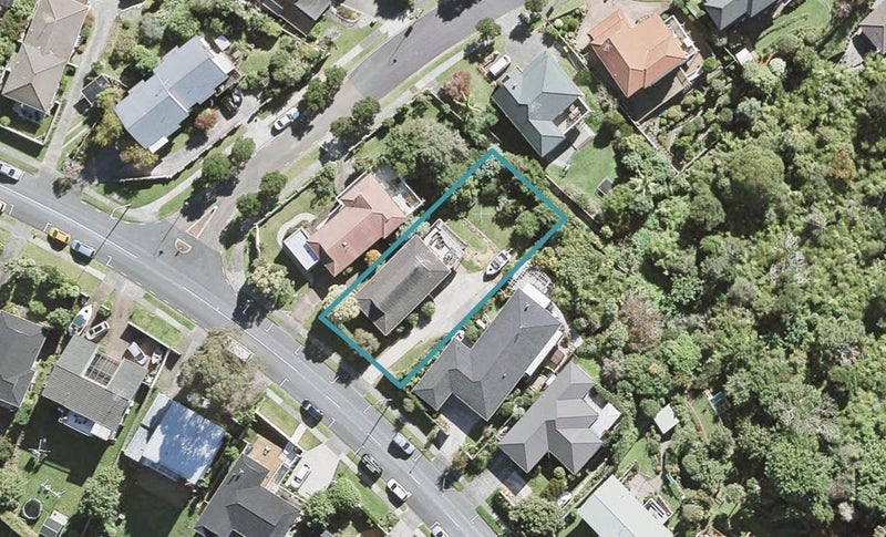 31 Sartors Avenue, Northcross, Auckland - Carousel 1