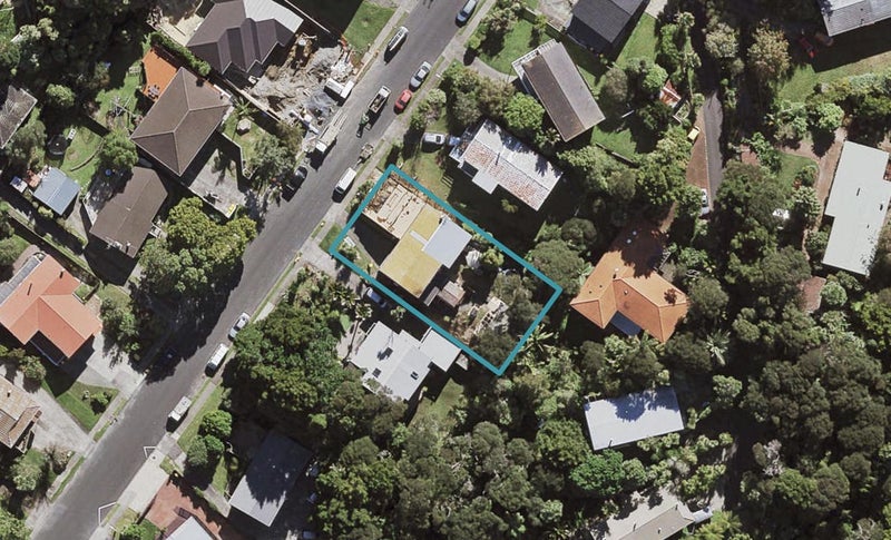 38 Park Hill Road, Birkenhead, Auckland - Carousel 1