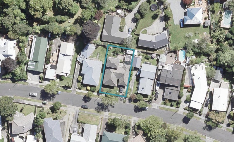 17 Dalton Grove, Stokes Valley, Lower Hutt - Carousel 1