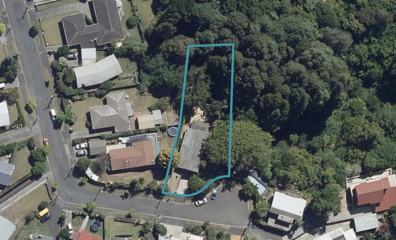 57 Berkley Avenue, Hillcrest, Hamilton - Carousel 1