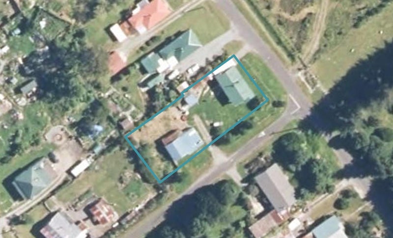 21 Denston Street, Blackball, Greymouth - Carousel 1