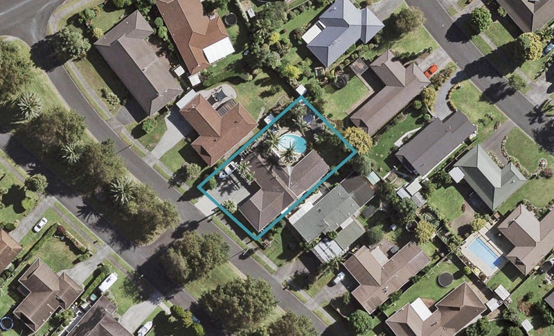 6 Brockton Avenue, Conifer Grove, Takanini - Carousel 1
