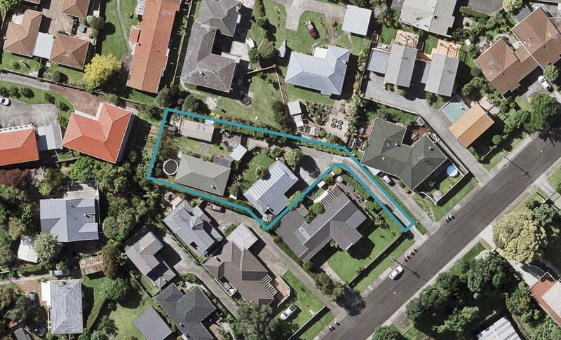 11A Riverview Road, Panmure, Auckland - Carousel 1