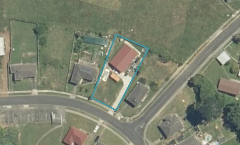 43 Te Wheoro Street, MEREMERE, MERCER - Carousel 1
