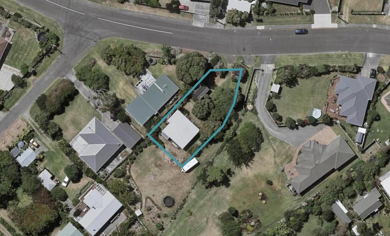 40A Te Moana Road, Waikanae Beach, Waikanae - Carousel 1