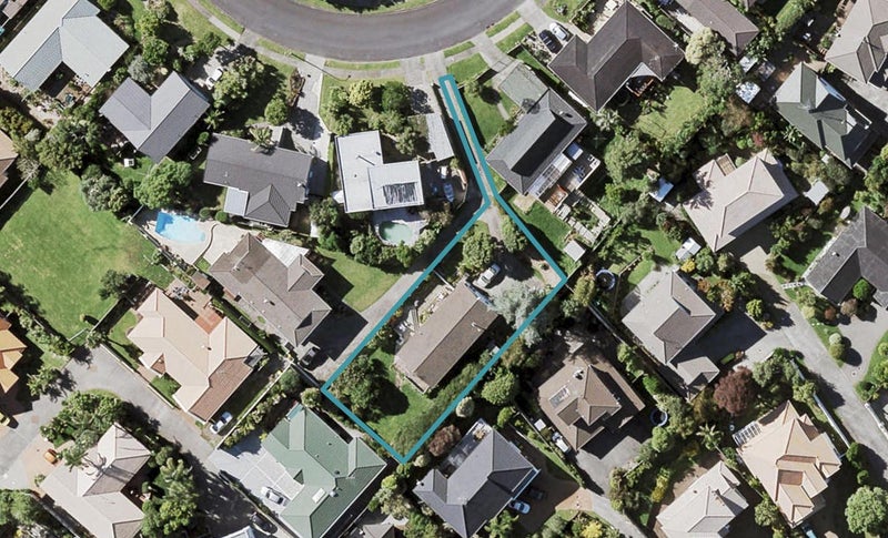 21 Culver Terrace, Howick, Auckland - Carousel 1