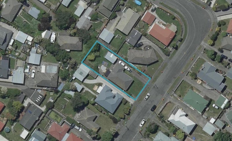 23 Frensham Crescent, Woolston, Christchurch - Carousel 1