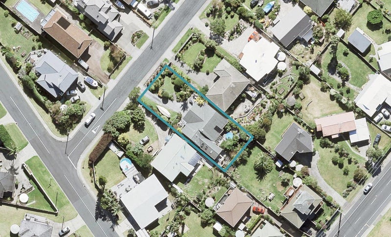5 De Luen Avenue, Tindalls Beach, Whangaparaoa - Carousel 1