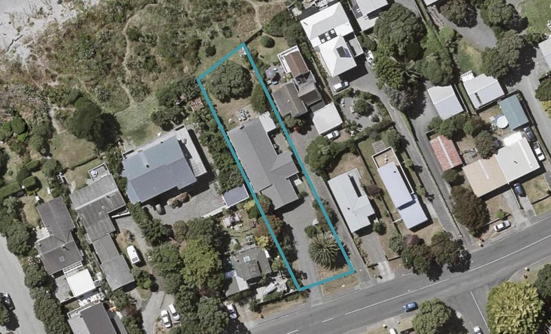 209 Manly Street, Paraparaumu Beach, Paraparaumu - Carousel 1