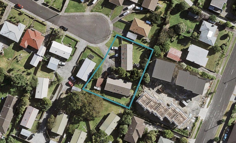 13 Balfour Road, Manurewa, Auckland - Carousel 1
