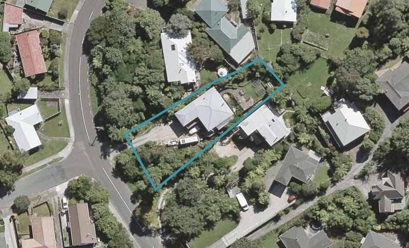 82 Park Road, Belmont, Lower Hutt - Carousel 1