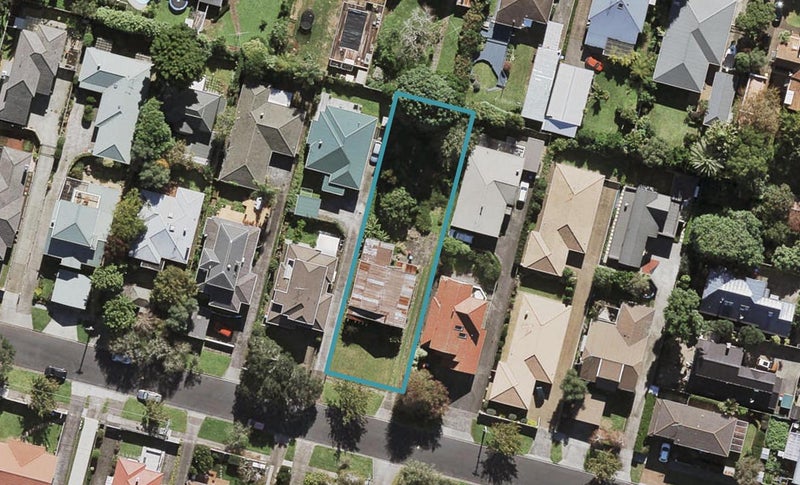 7 Rewi Road, Royal Oak, Auckland - Carousel 1
