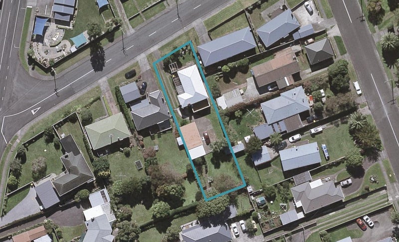 8 Kingsford Street, Bell Block, New Plymouth - Carousel 1