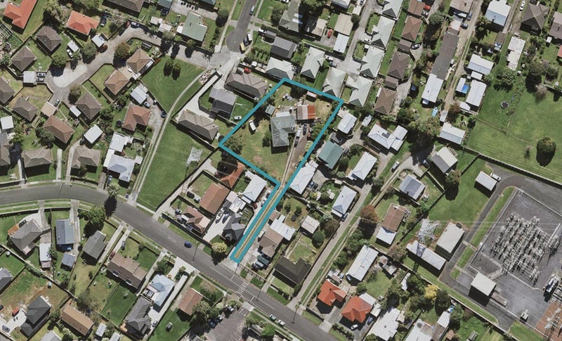 25 Ferguson Street, Mangere East, Auckland - Carousel 1