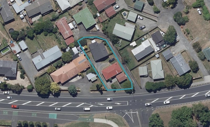 48A Kahikatea Drive, Melville, Hamilton - Carousel 1