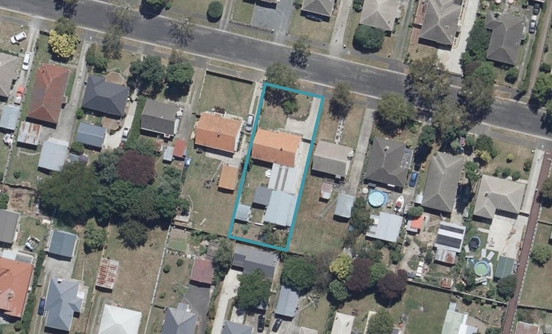 18 Slim Street, Bader, Hamilton - Carousel 1