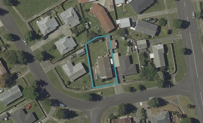 39 Cascade Crescent, Westbrook, Palmerston North - Carousel 1