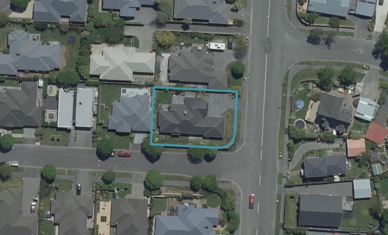 49 Grimseys Road, Redwood, Christchurch - Carousel 1
