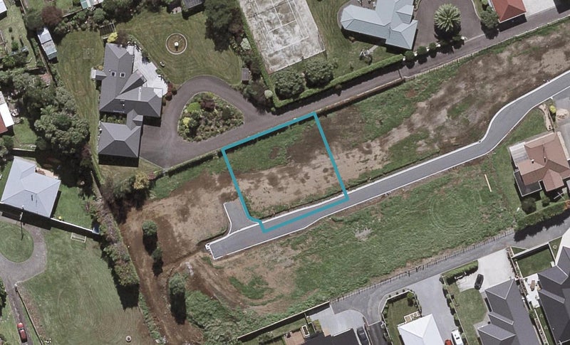 8 Terli Way, Glen Avon, New Plymouth - Carousel 1