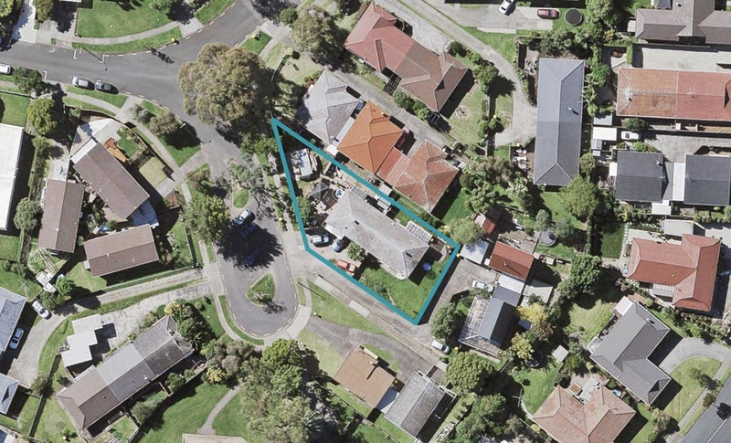 1/27 Ballater Place, Highland Park, Auckland - Carousel 1