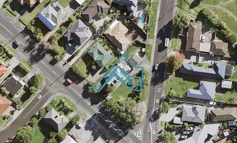 10/25 Griffen Park Road, Mount Roskill, Auckland - Carousel 1