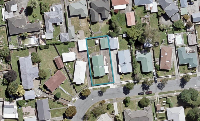 43 Bonnie Glen Crescent, Ebdentown, Upper Hutt - Carousel 1