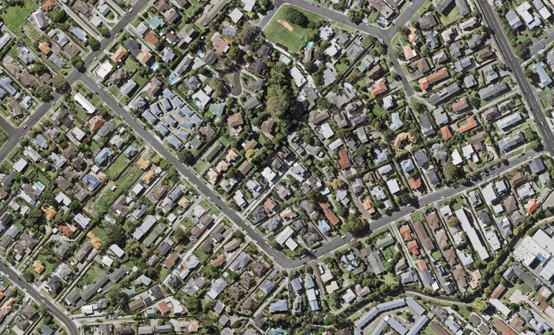 3D Dallinghoe Crescent, Milford, Auckland - Carousel 1