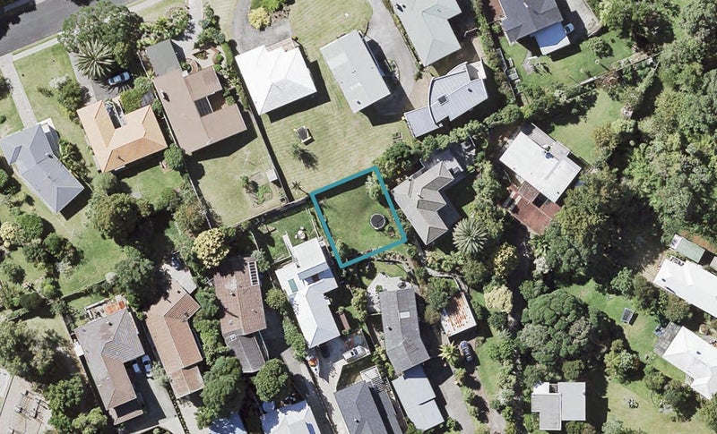 3D Agathis Avenue, Mairangi Bay, Auckland - Carousel 1