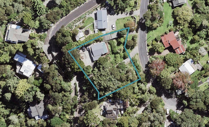 759 South Titirangi Road, Titirangi, Auckland - Carousel 1