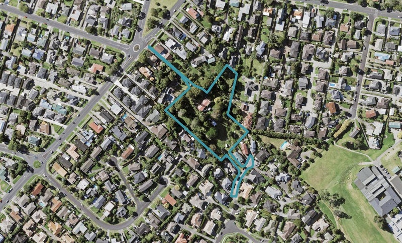 170 Cook Street, Howick, Auckland - Carousel 1