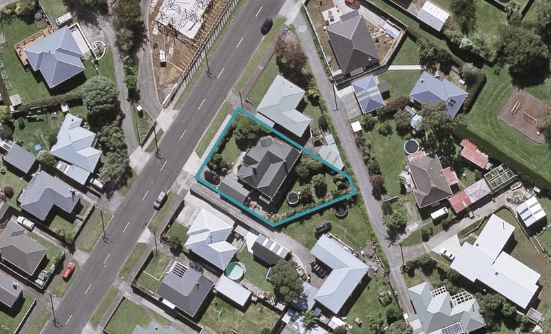 301 Frankley Road, Ferndale, New Plymouth - Carousel 1