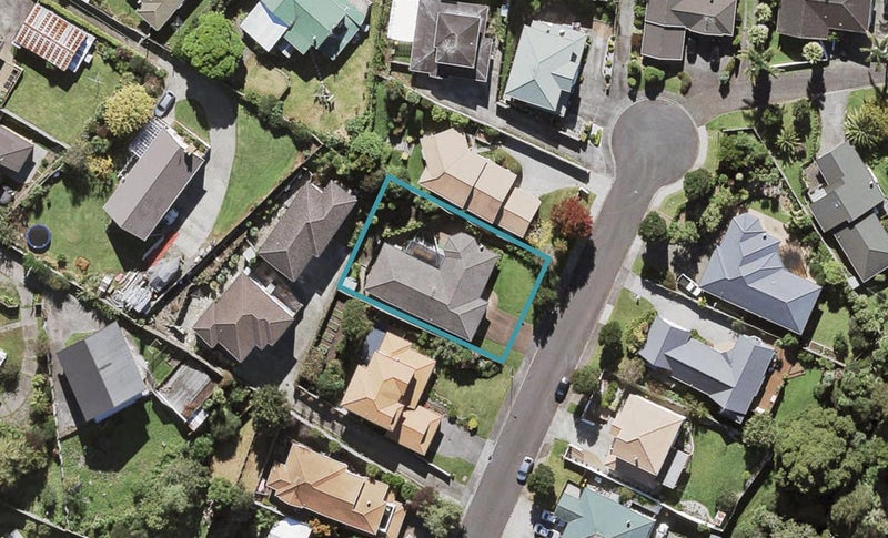 32 Millstream Drive, Henderson, Auckland - Carousel 1