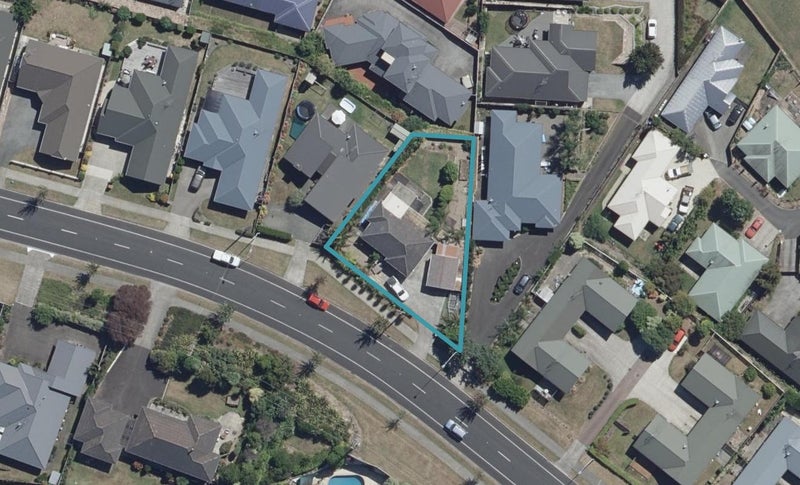 72 Brymer Road, Grandview Heights, Hamilton - Carousel 1