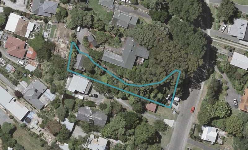 19 Clunie Avenue, Raumati South, Paraparaumu - Carousel 1