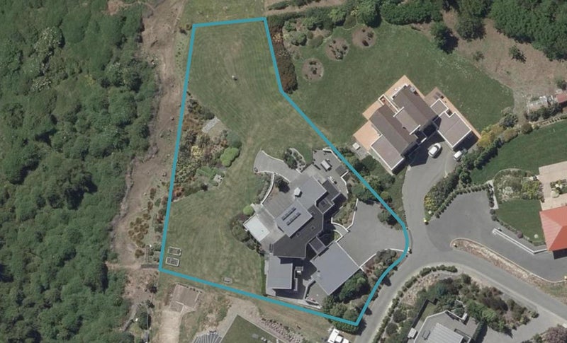 10 Quarrymans Lane, Kennedys Bush, Christchurch - Carousel 1