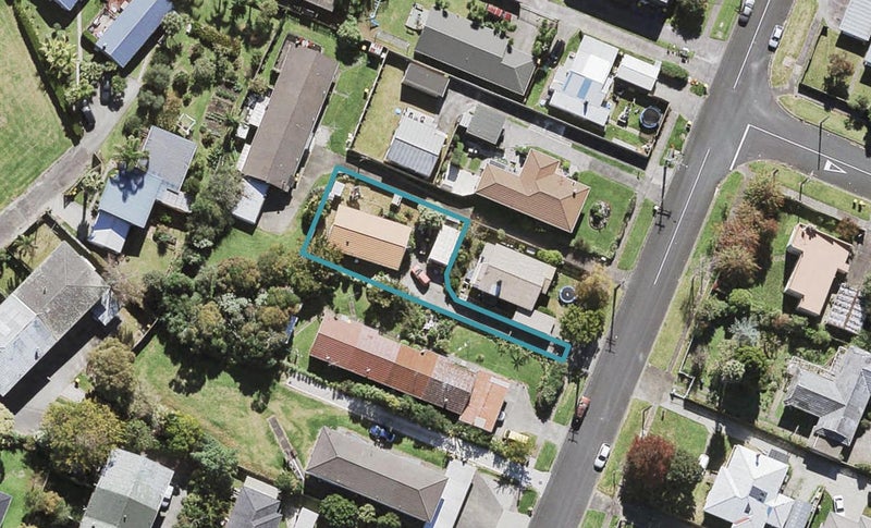 116 Lynwood Road, New Lynn, Auckland - Carousel 1