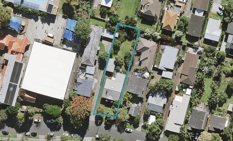39 Ellerton Road, Mount Eden, Auckland - Carousel 1