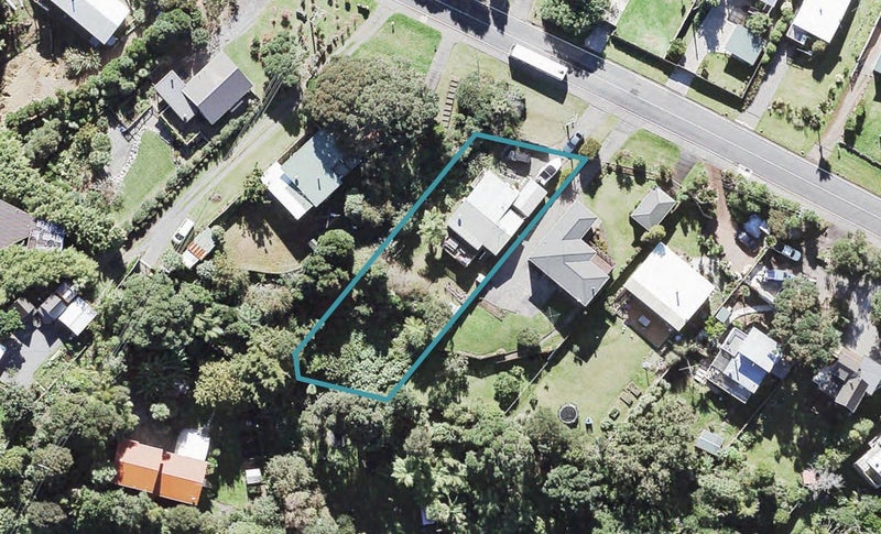 1119 Huia Road, Huia, Auckland - Carousel 1