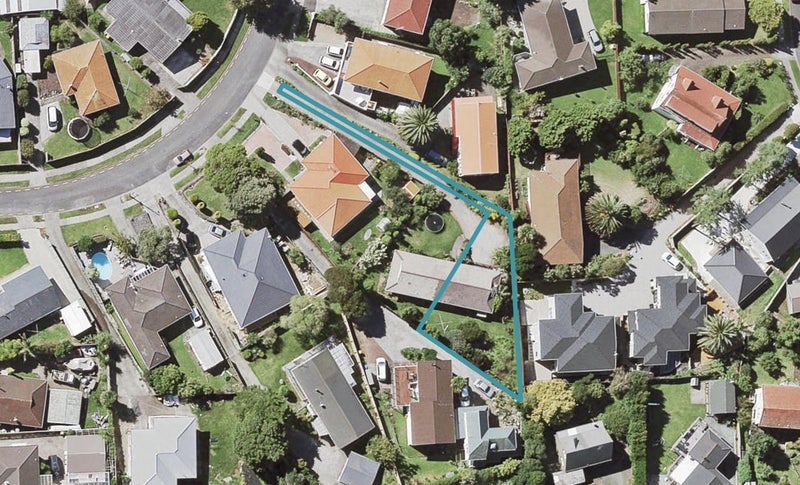 15B Ervine Place, Bucklands Beach, Auckland - Carousel 1