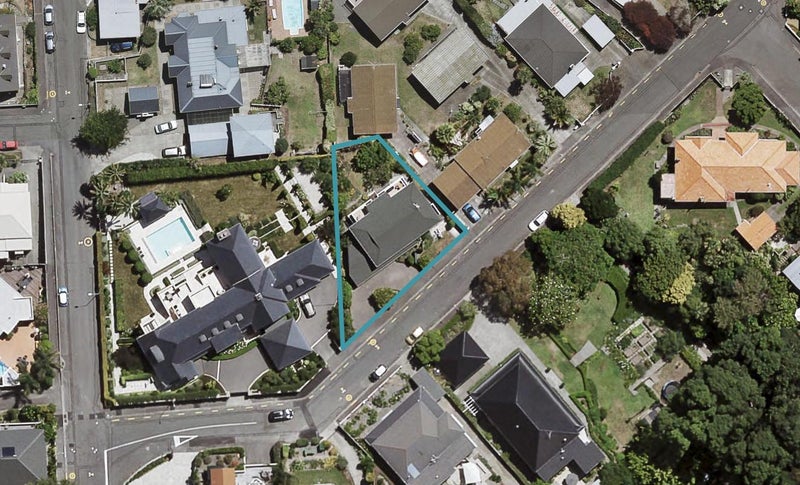 4 George Street, Hospital Hill, Napier - Carousel 1