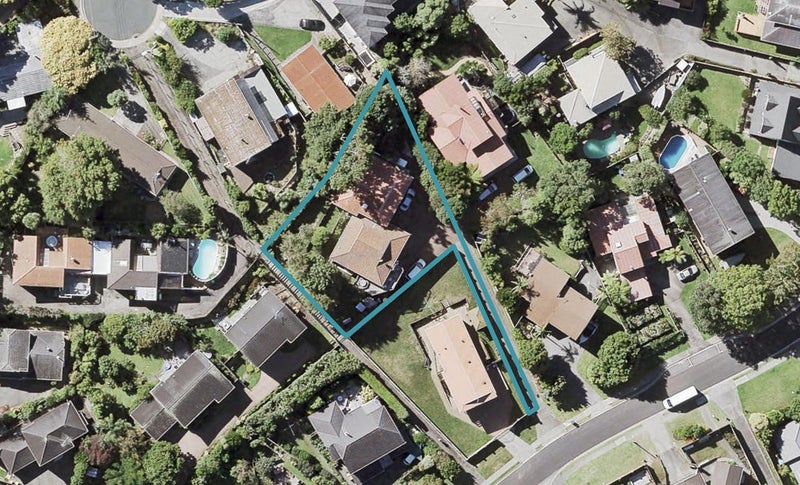 2/79 Nigel Road, Browns Bay, Auckland - Carousel 1