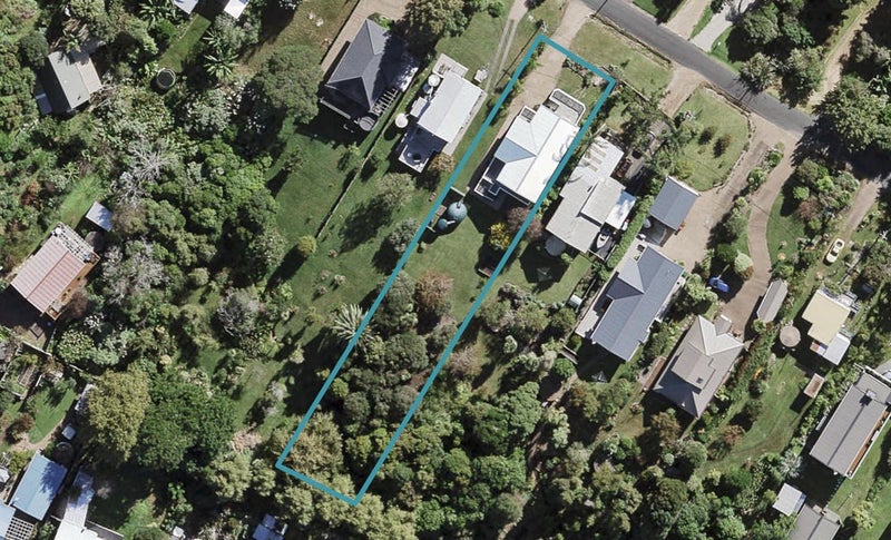 29 Ridge Road, Oneroa, Waiheke Island - Carousel 1
