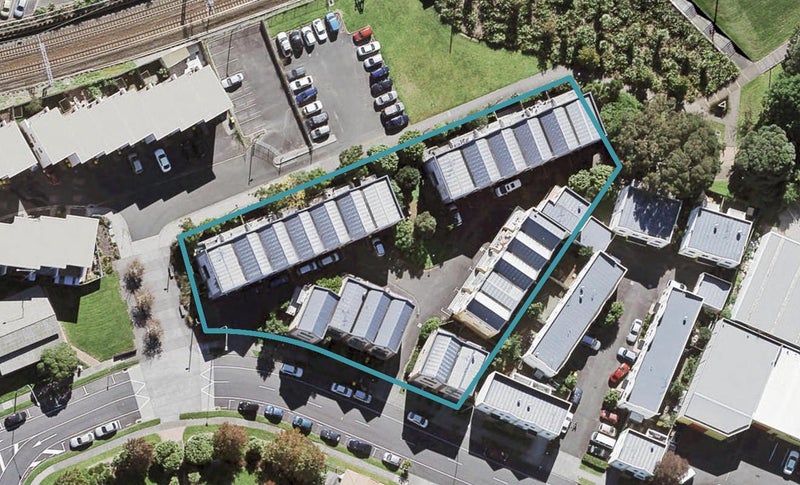21/6 Ambrico Place, New Lynn, Auckland - Carousel 1