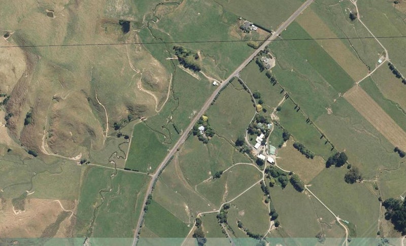 594 Waitohu Valley Road, Manakau, Otaki - Carousel 1