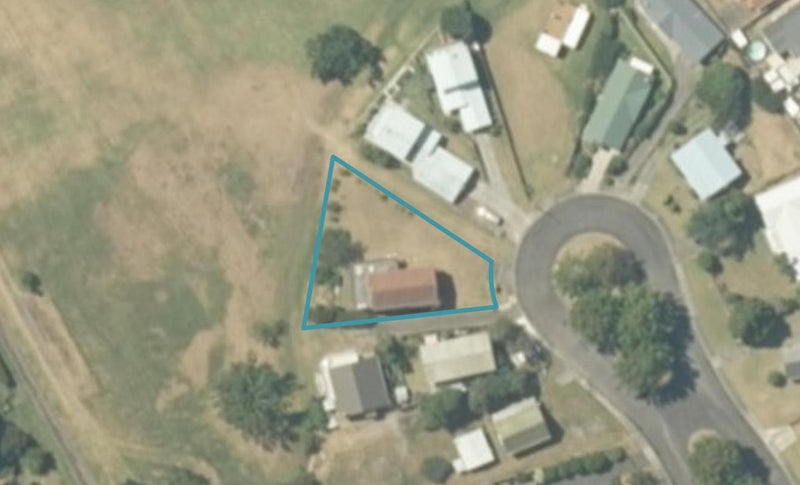 118 Avalon Place, Whangamatā - Carousel 1