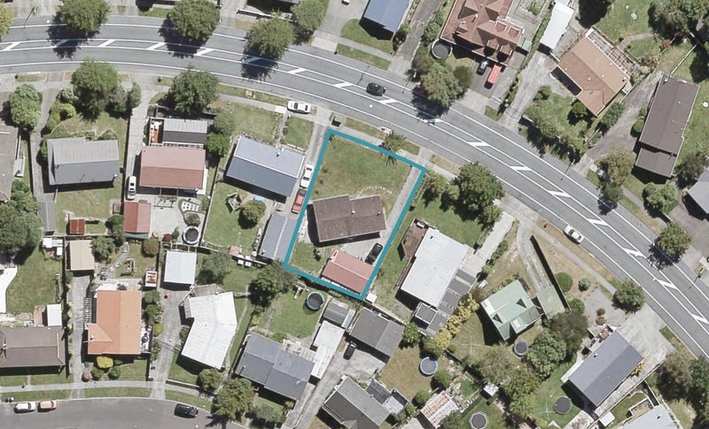 88 Gemstone Drive, Birchville, Upper Hutt - Carousel 1