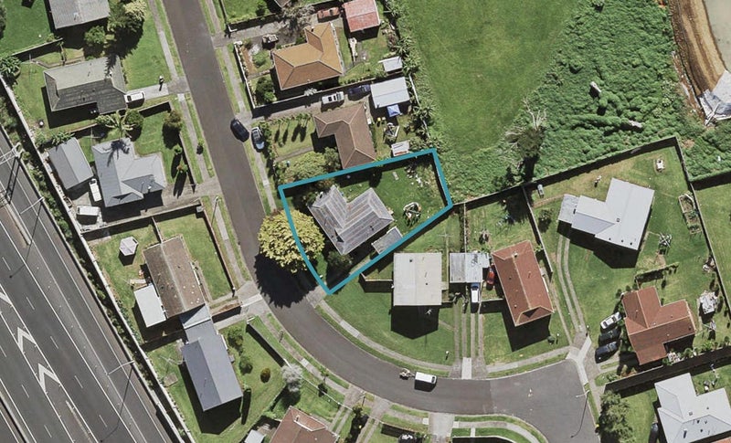 20 Ashmore Place, Favona, Auckland - Carousel 1