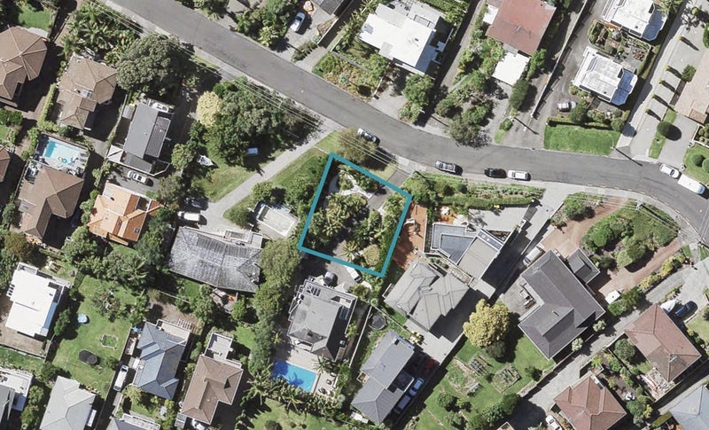 22 Prospect Terrace, Milford, Auckland - Carousel 1