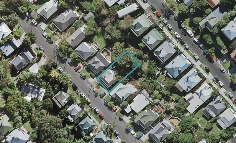 7 Alexander Street, Kingsland, Auckland - Carousel 1