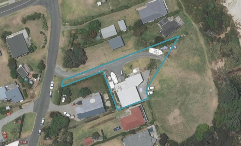 47 Robert Street, Mangawhai Heads, Mangawhai - Carousel 1